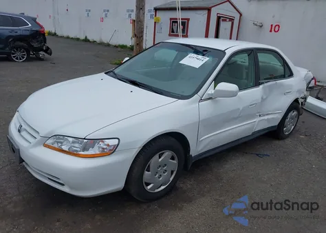 2002 Honda Accord 3.0 Lx из США, поврежденный, VIN 1HGCG16412A074065